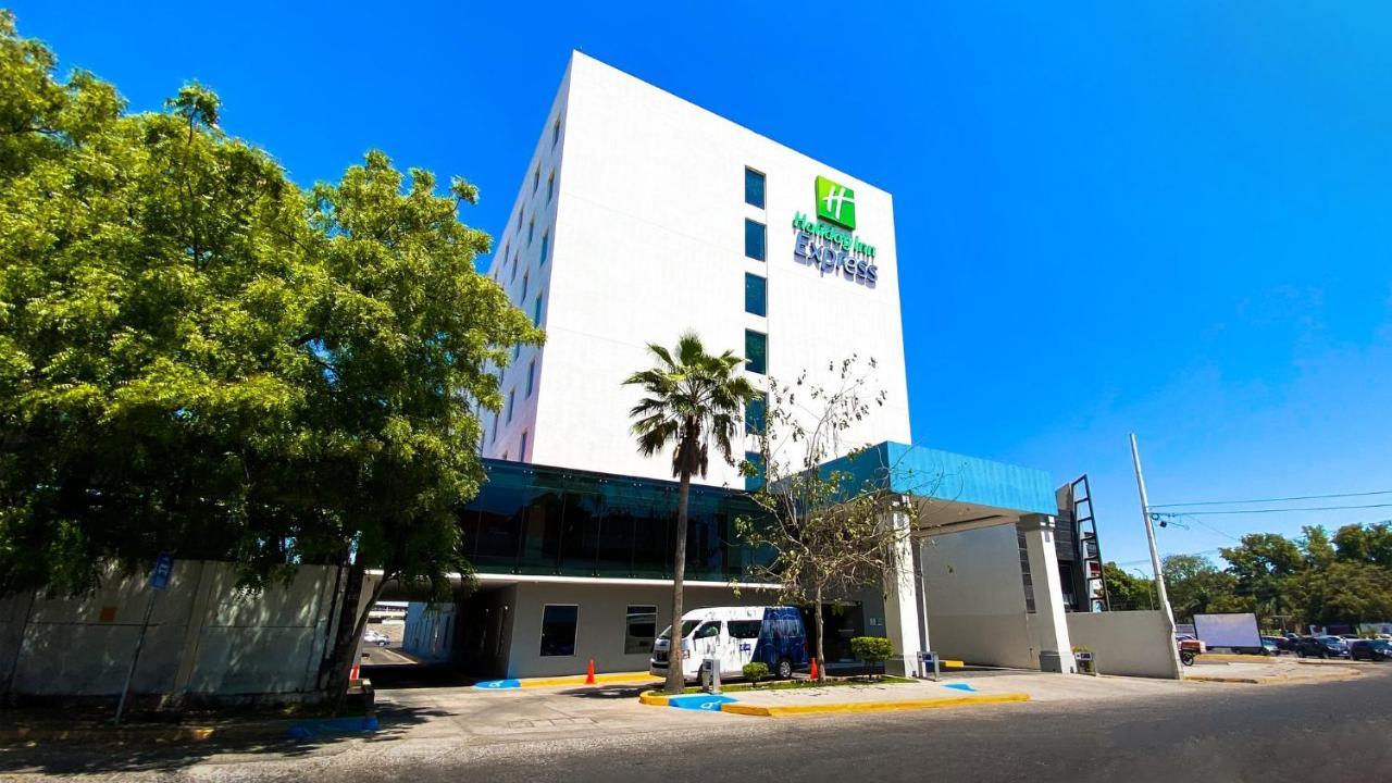 Holiday Inn Express Culiacan By Ihg Exterior foto