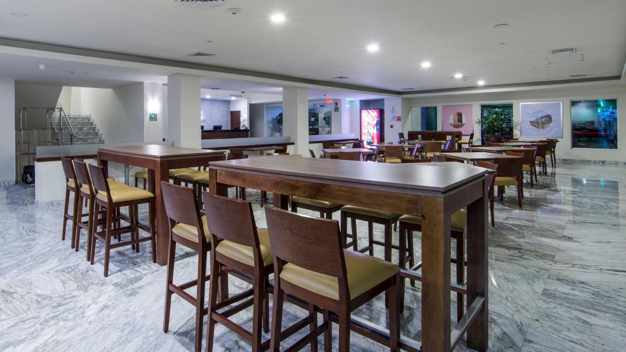 Holiday Inn Express Culiacan By Ihg Exterior foto